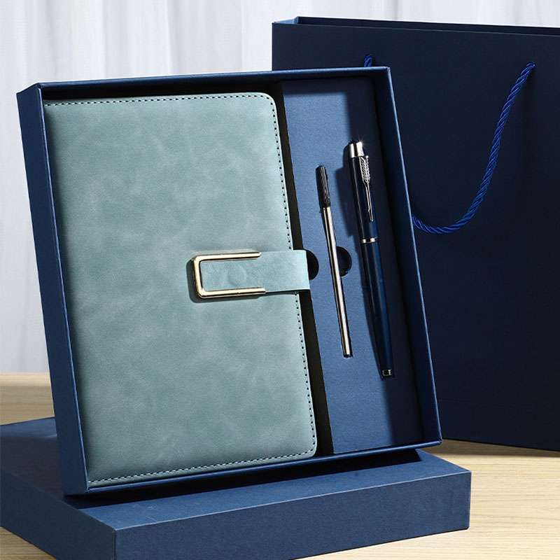 custom business gift for trade shows – branded pens, keychains & gift bags